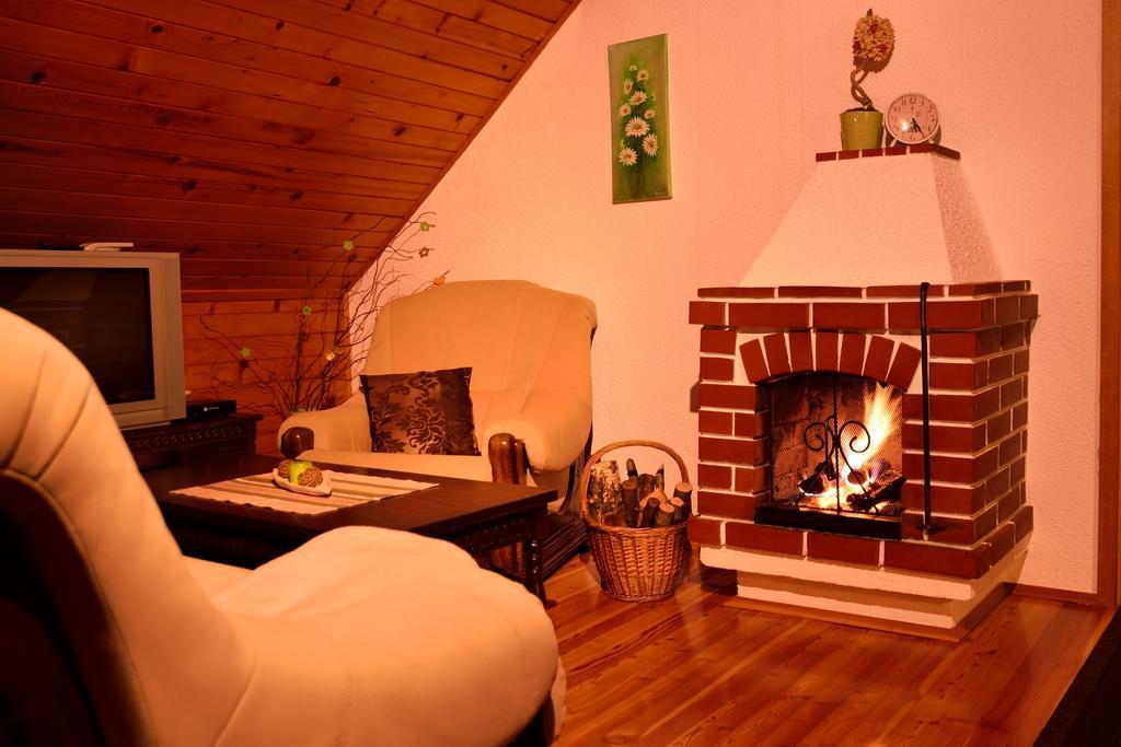 Apartment Sotocje Dolenja Trebusa Esterno foto