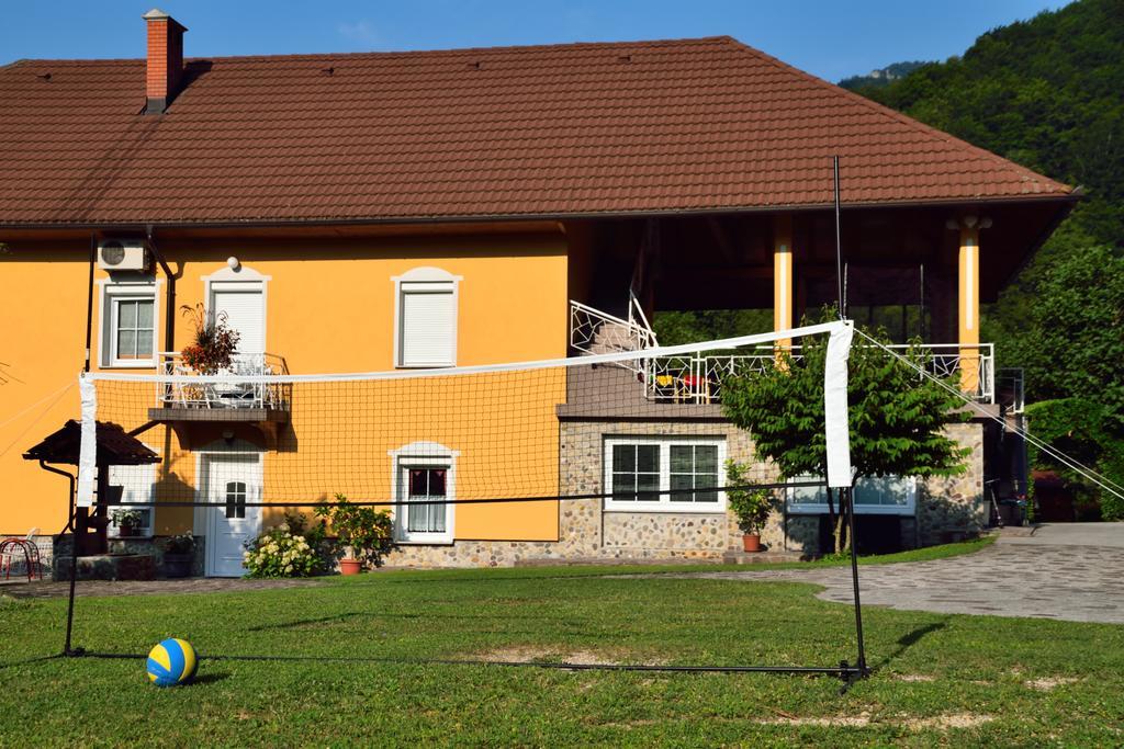 Apartment Sotocje Dolenja Trebusa Esterno foto